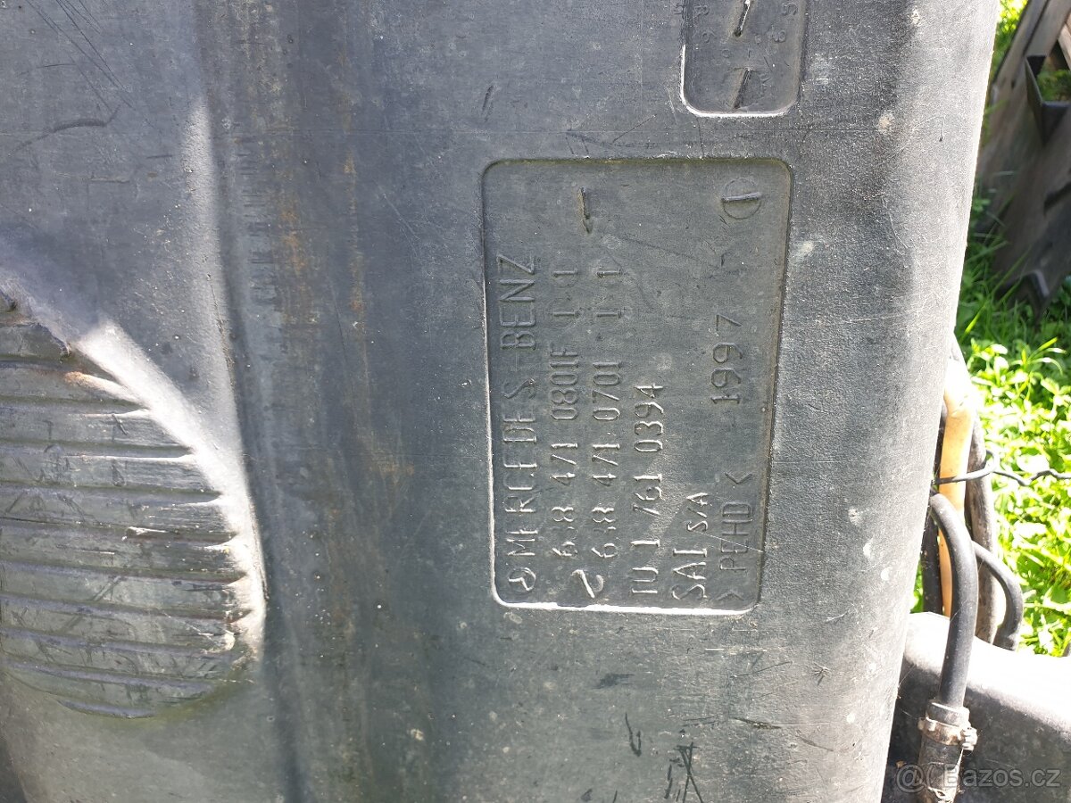 Vito 638 plastová nádrž s podávacím čerpadlem 850kč - 3