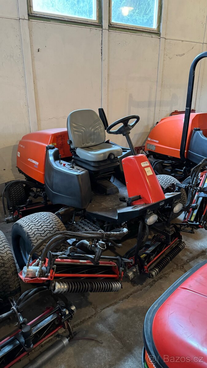 Vřetenová sekačka LF3400 na golf, fotbalové hřiště - 3