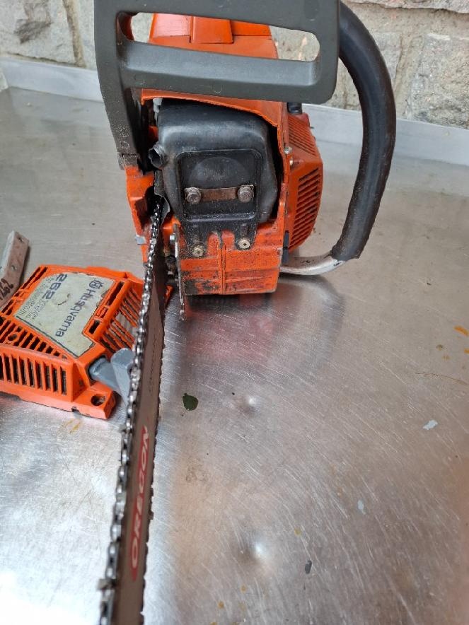 Motorová pila Husqvarna 262XP - 3