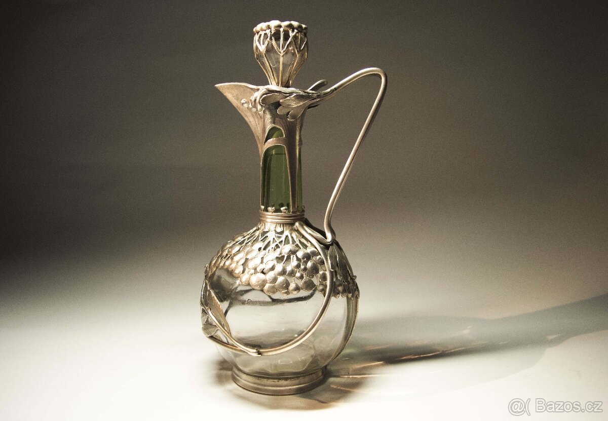 Karafa s pohárikmi - 3