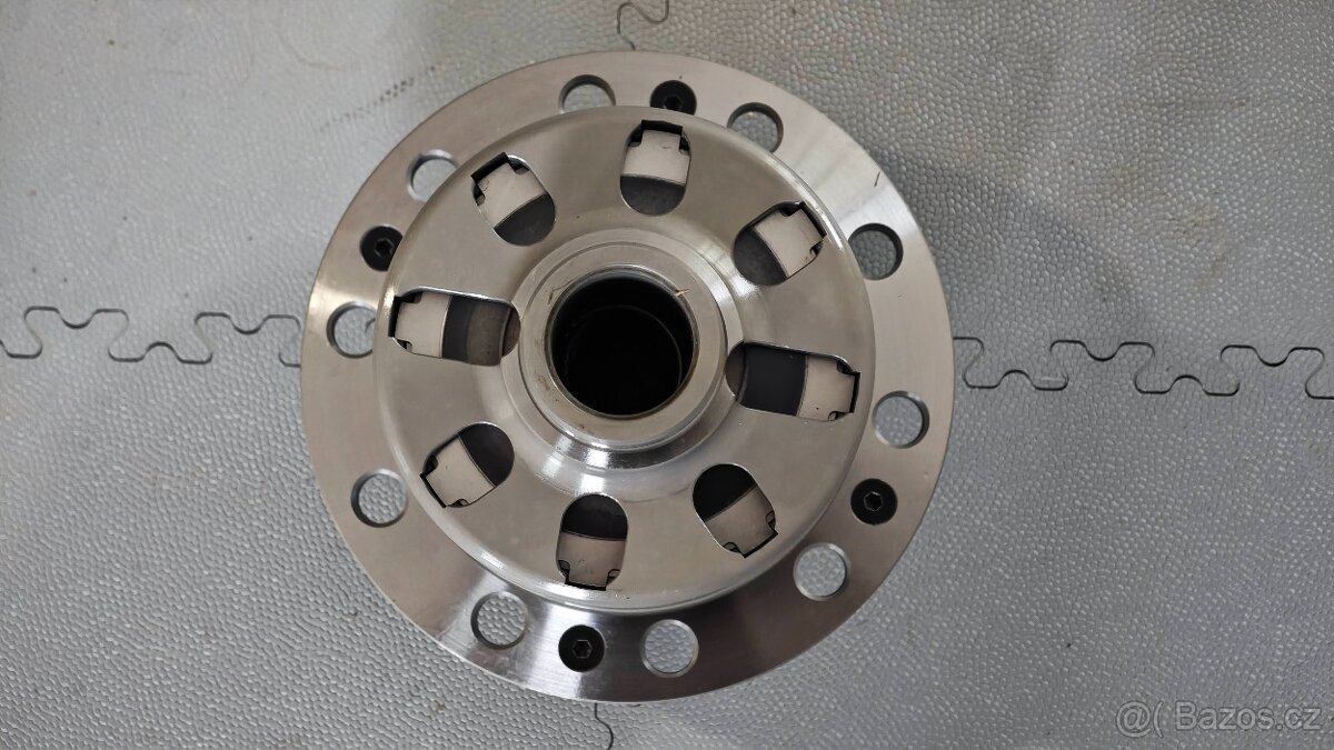 Lamelový samosvor OS Giken pro Nissan 350Z / 370Z - 3