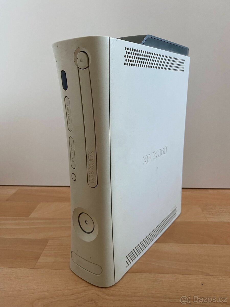 Xbox 360 + Kinect - 3