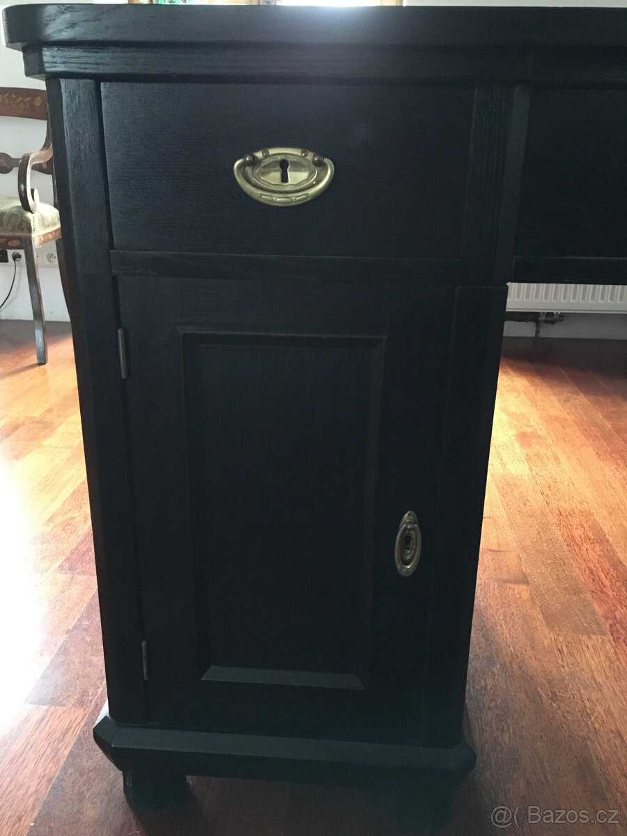 Starožitný černý pracovní stůl - 3