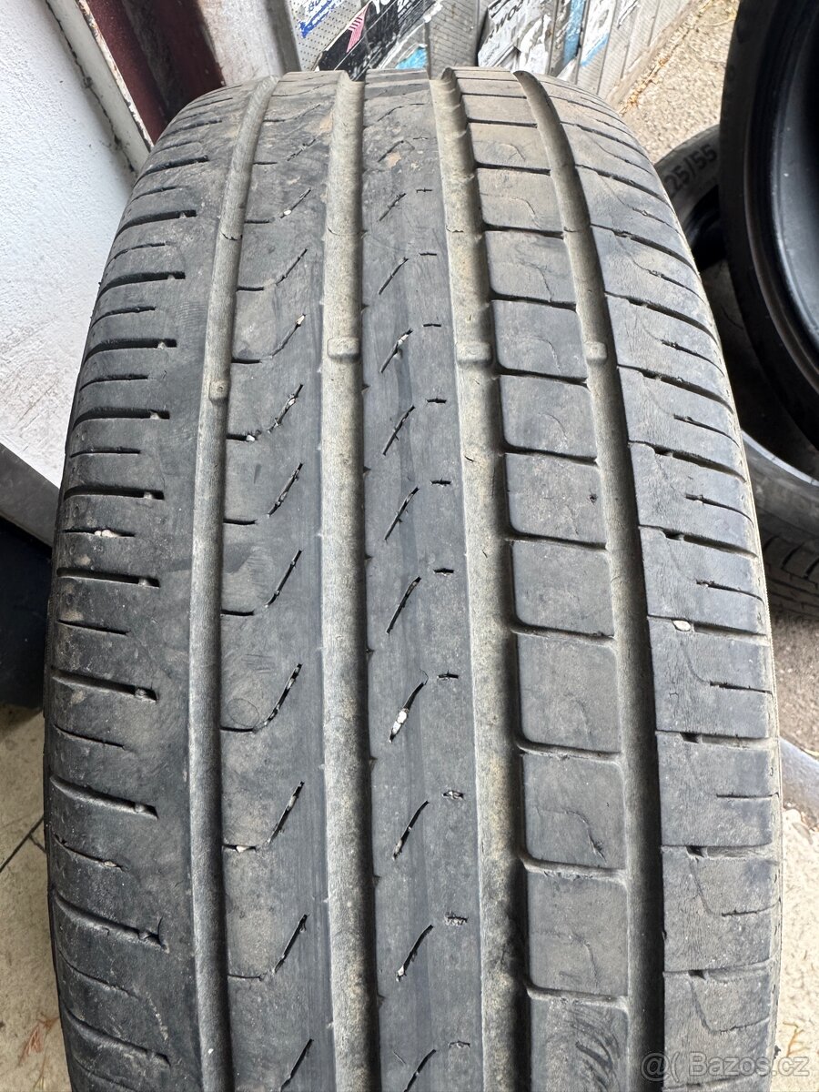 225/55r19 - 3