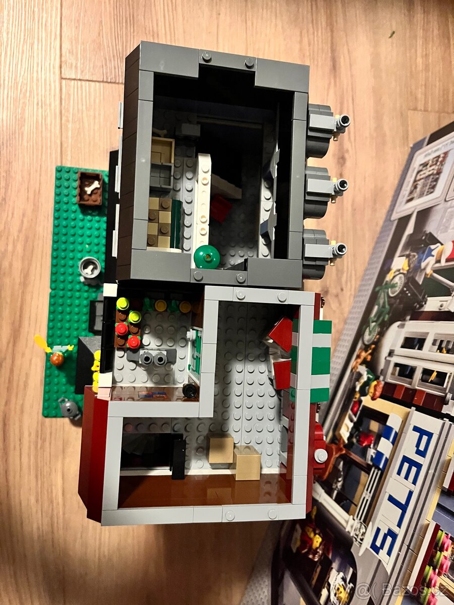 Lego 10218 zverimex - 3