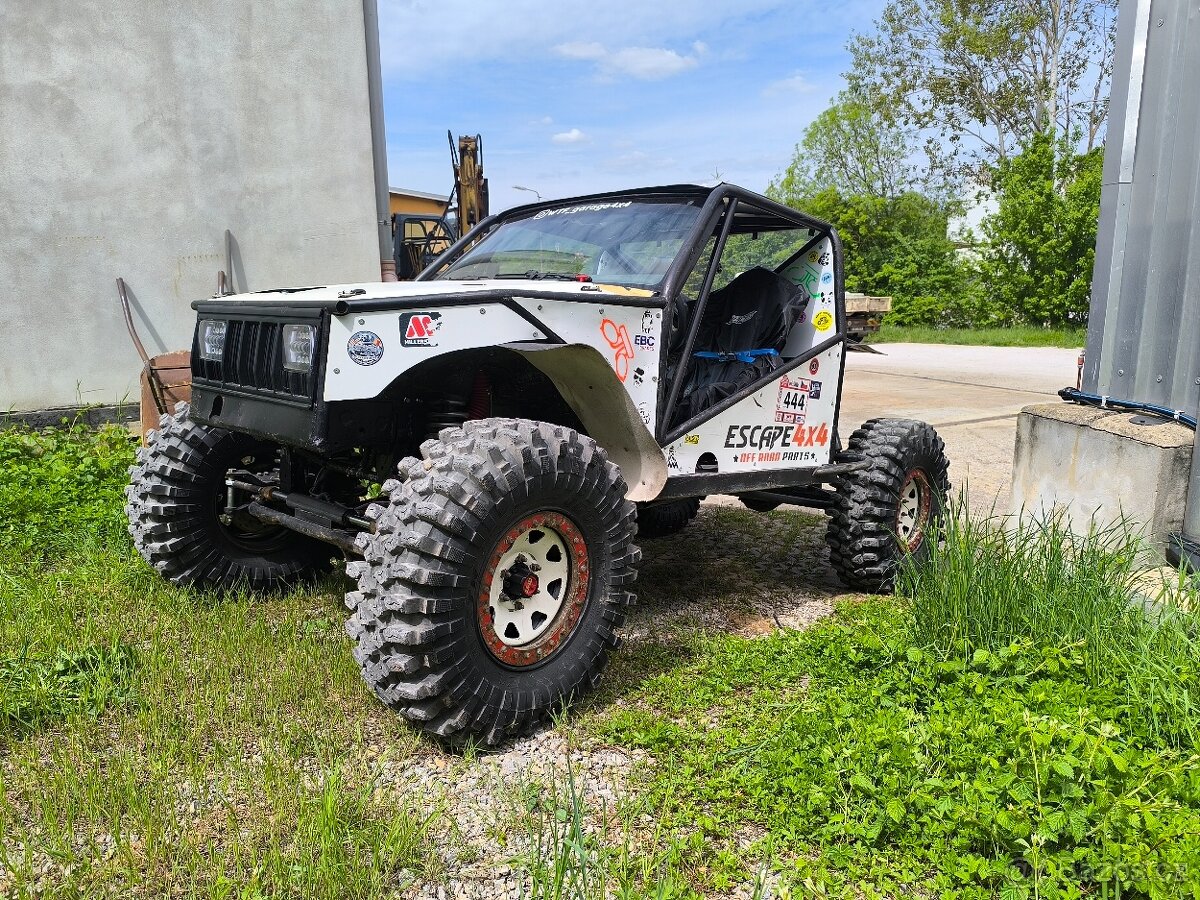 Offroad speciál Jeep