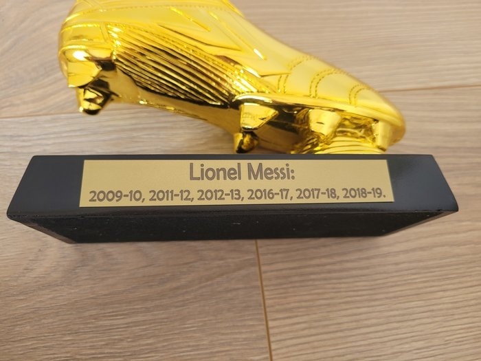 Lionel Messi - Zlatá kopačka + Lego figurka Messi Argentina - 3