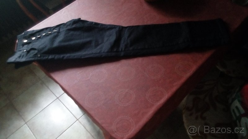prodám černé kalhoty-pas 90 cm - 3