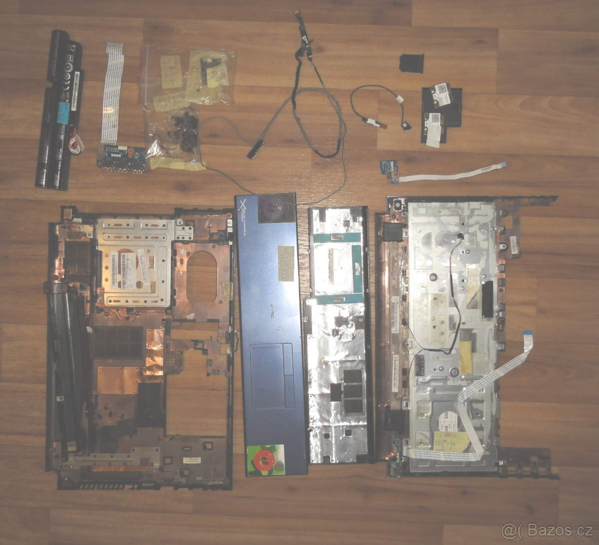 Acer 5830TG -TimelineX - díly - 3