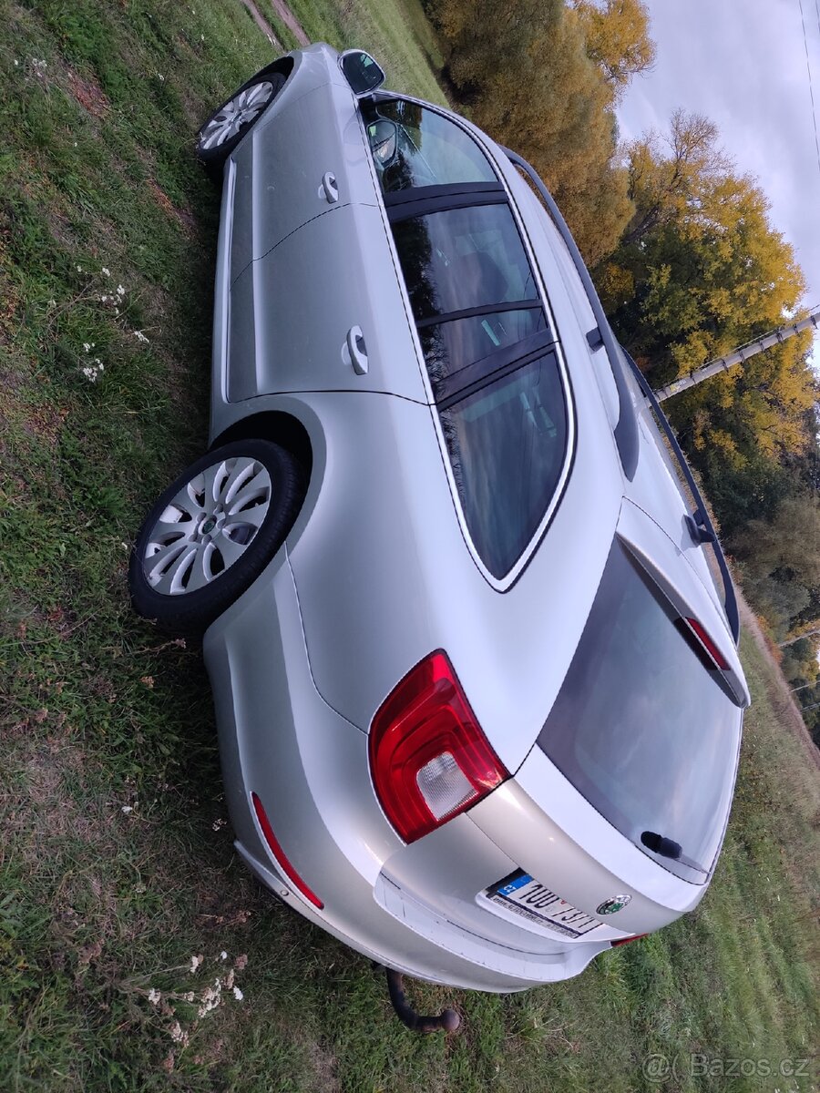 Prodám Škoda Superb combi 2.0 125kw DSG - 3