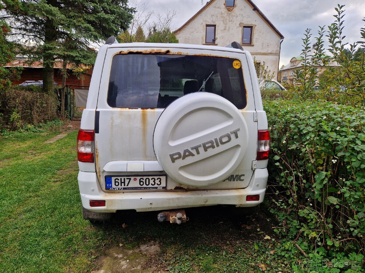 Uaz Patriot - 3
