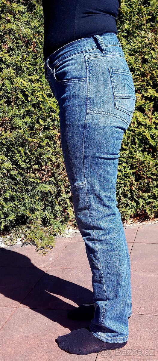 Moto Jensy DAINESE Amelia slim Lady ve velmi pěkném stavu - 3