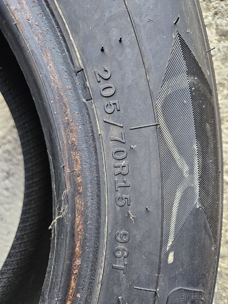 Zimní pneu 205/70R15 Suzuki Jimny - 3