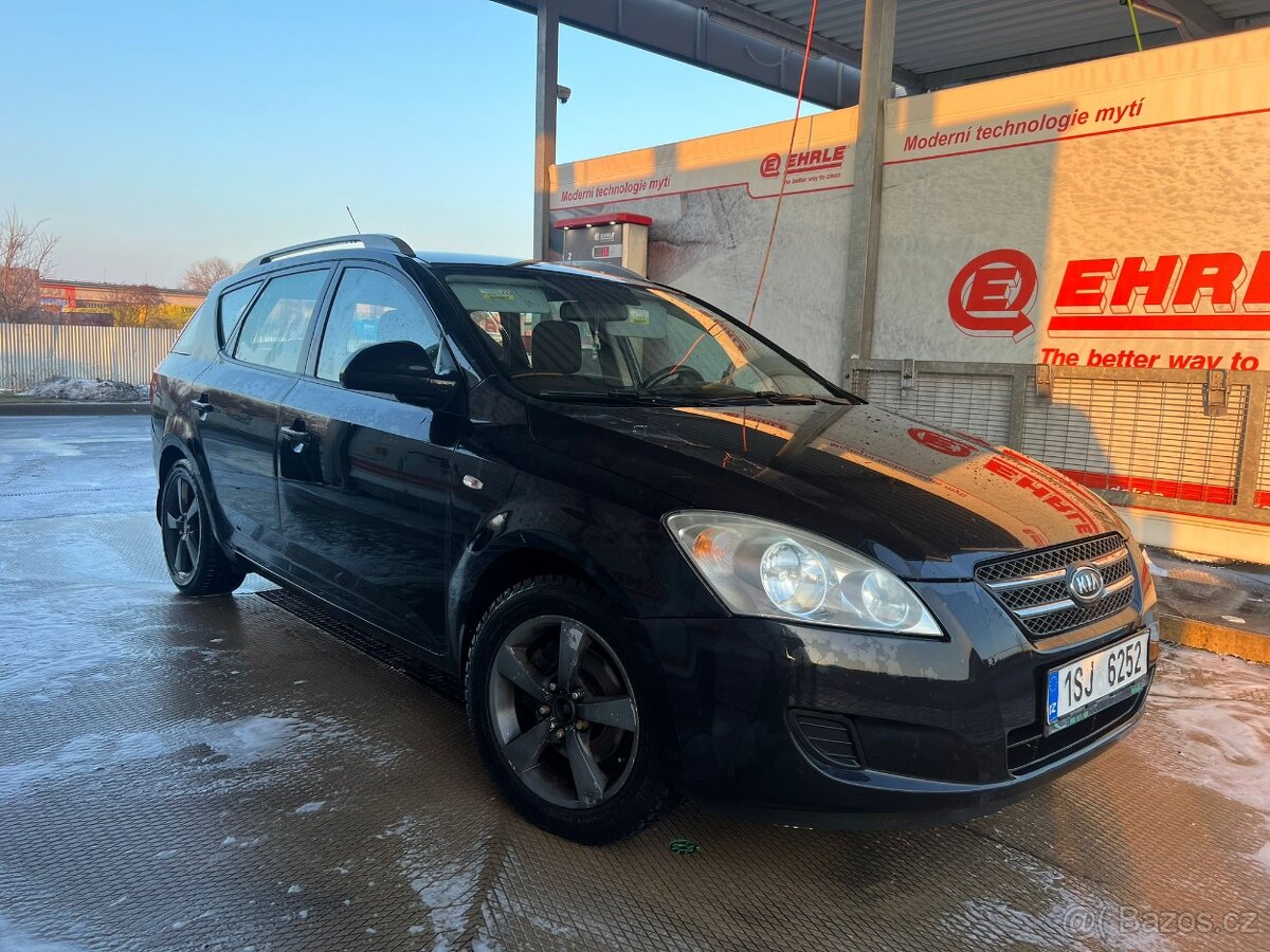 Kia Ceed 1.4i + LPG. Rok 2010. Tempomat. Klima - 3