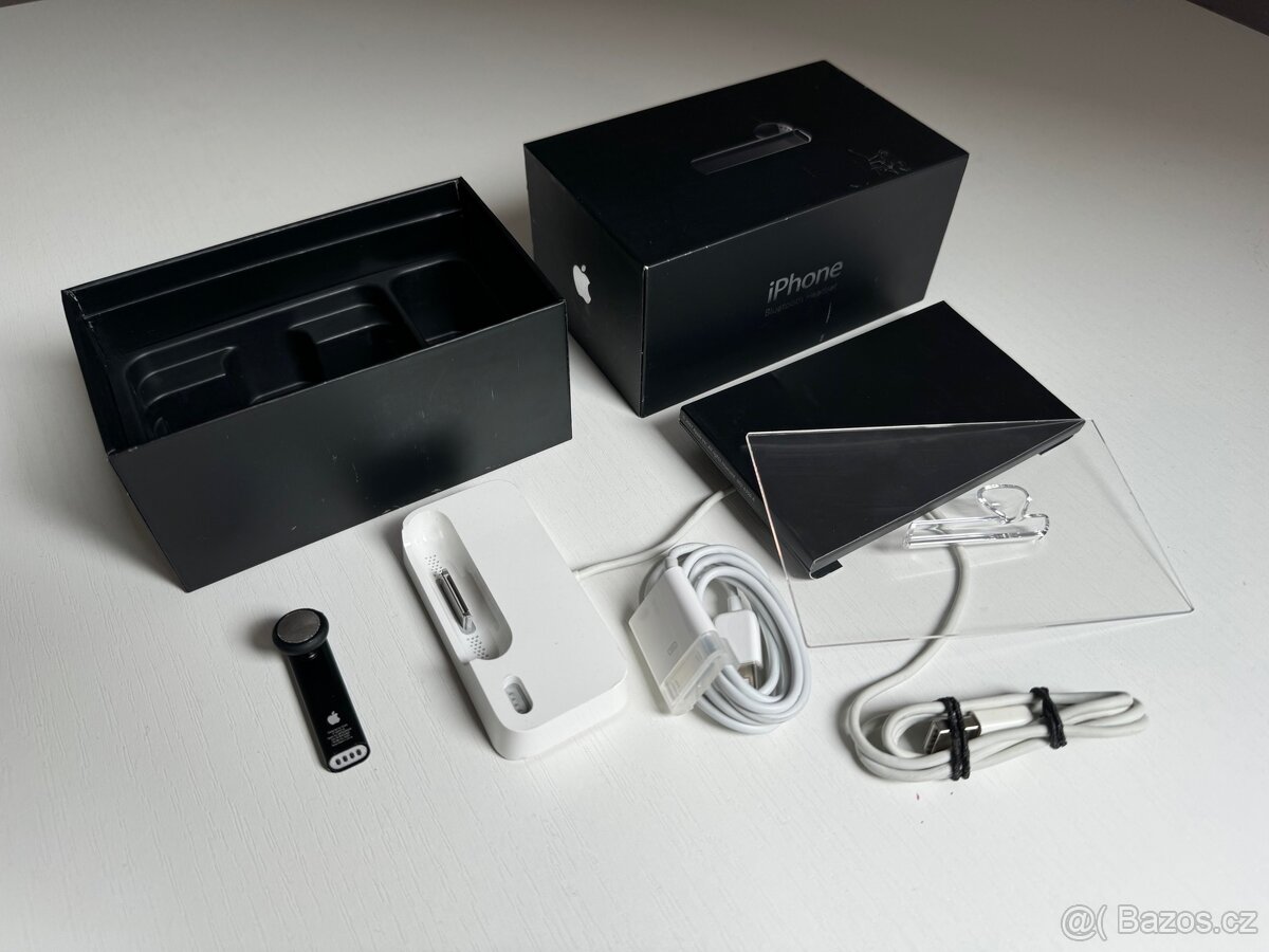 Sbírka iPhone 2G - 4S - 3