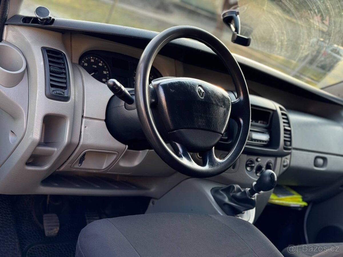 Renault Trafic 2.0dci (215tis ) - 3