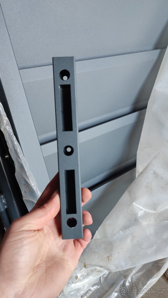 branka žaluzie pozink, komaxit - 3