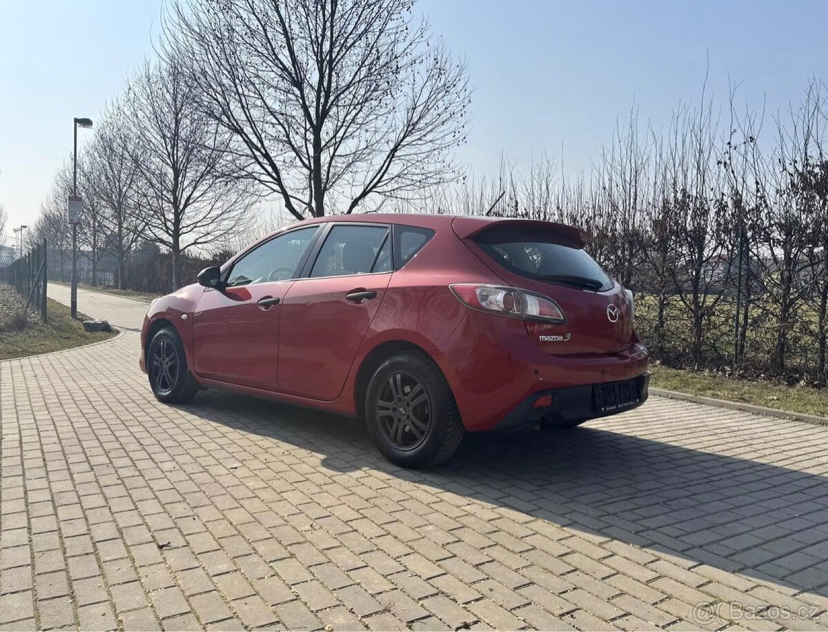 MAZDA 3 1.6 77 KW CE | ROK 2010 - BENZÍN - 3