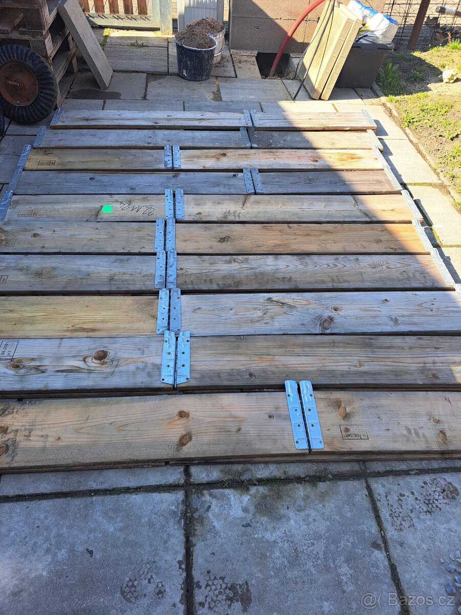 Paletový nástavec/vyvýšený záhon - 3