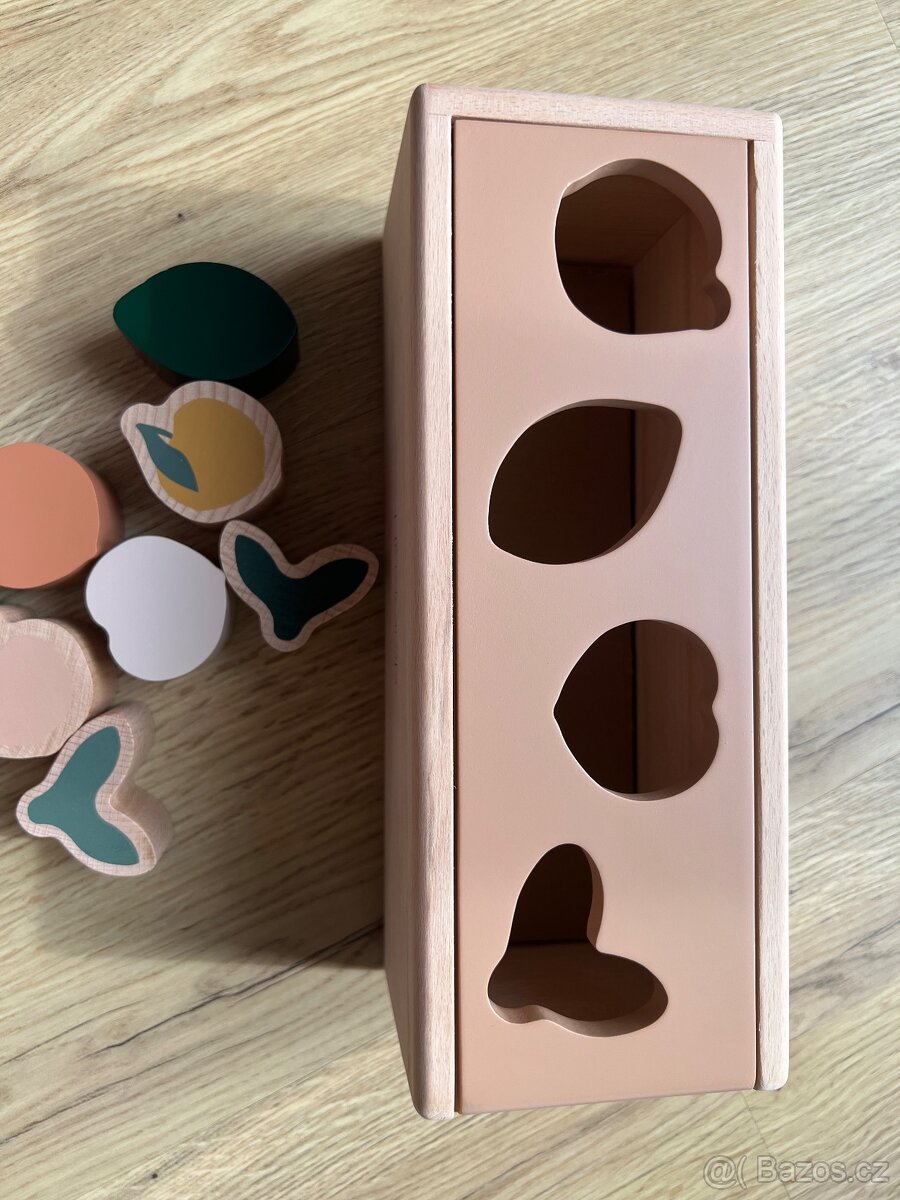 Dřevěná vkládačka Liewood - 3