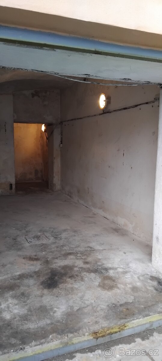 Prodej garáže - 3