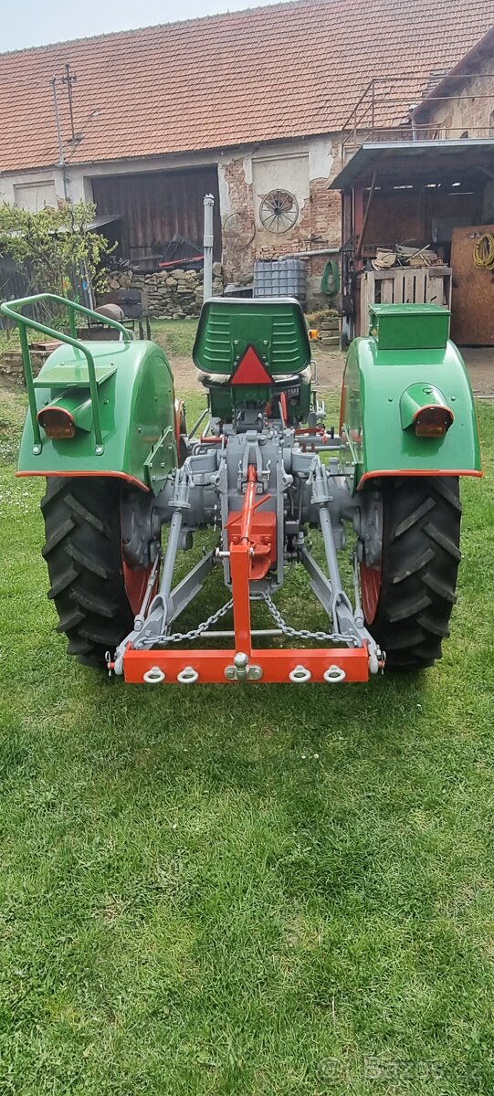 Traktor fendt - 3