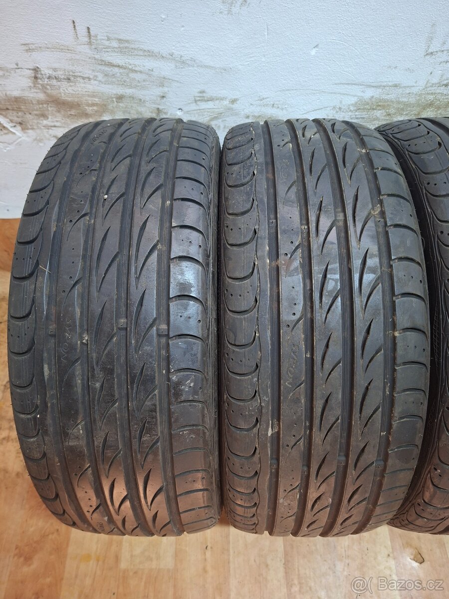 Letní pneu 215/45/17 Syron - 3