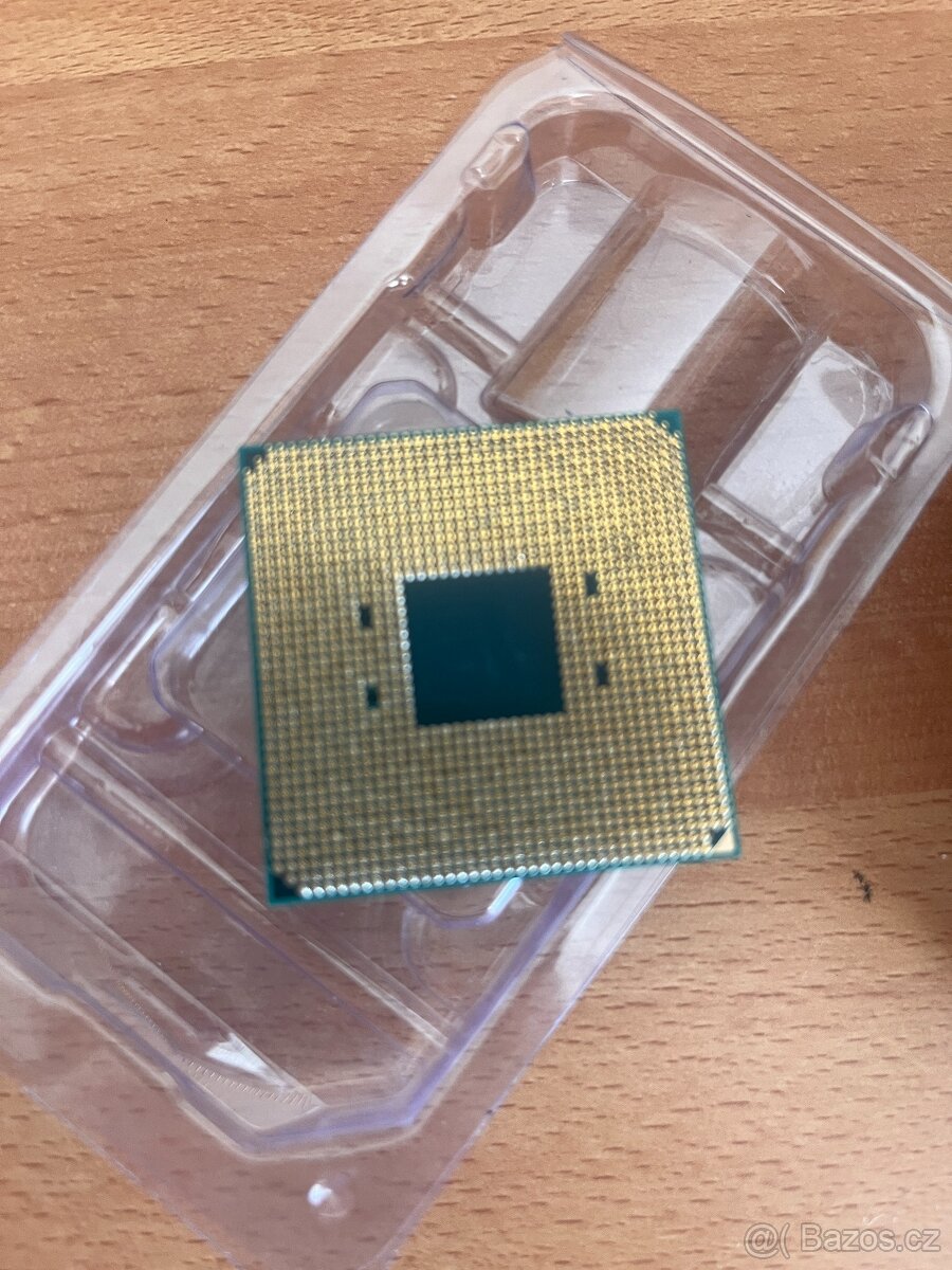 AMD Ryzen 5 1600 s chladičem - 3