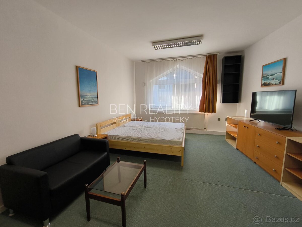 Pronájem byt 2kk Vizovice - 3