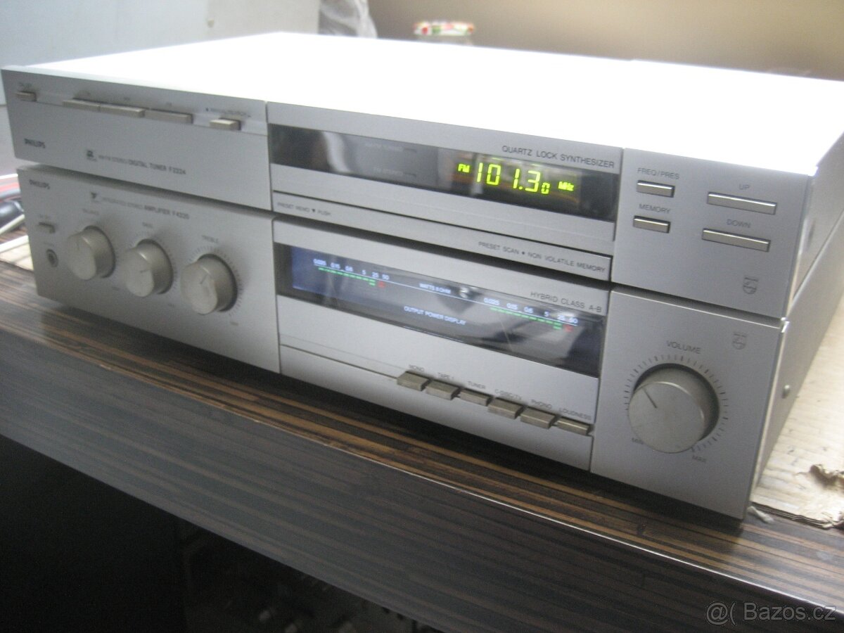 Prodám zesilovač + tuner PHILIPS - 3
