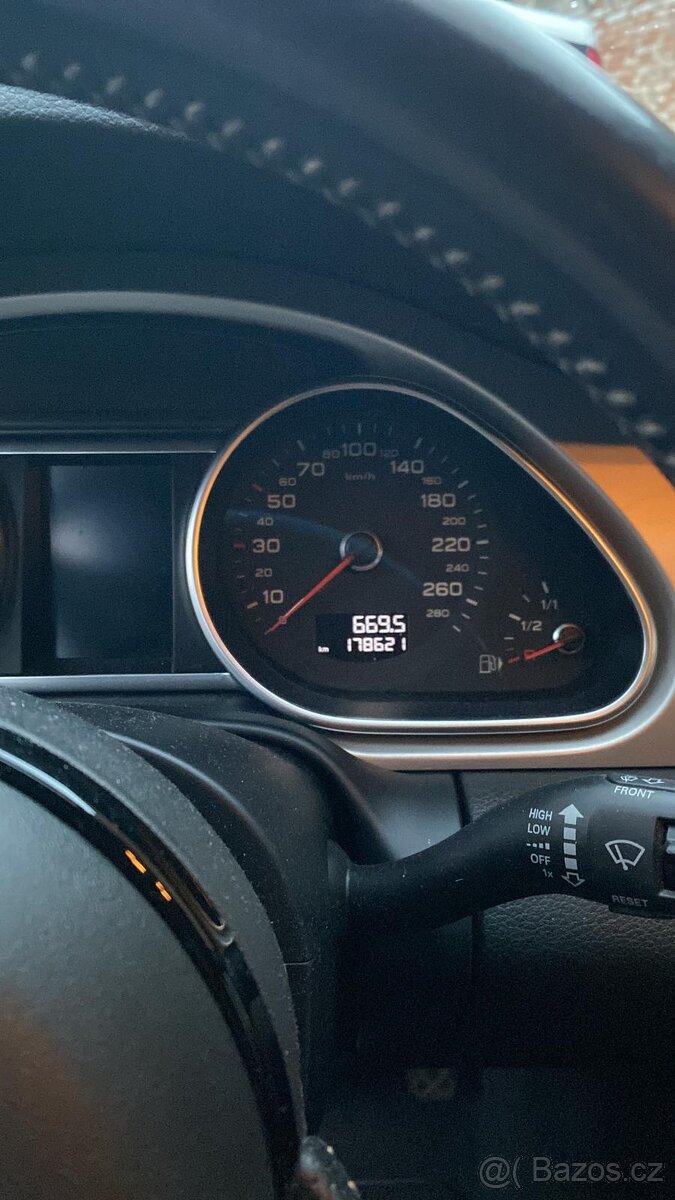 Audi Q7 3.0 TDI 180 kW S-LINE - 3