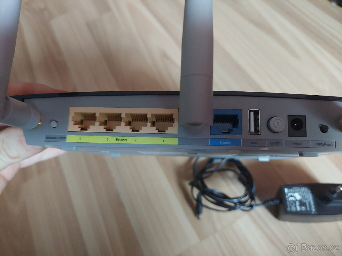 TP-LINK TL-WR1043ND - Gigabitový WiFi router s USB - 3