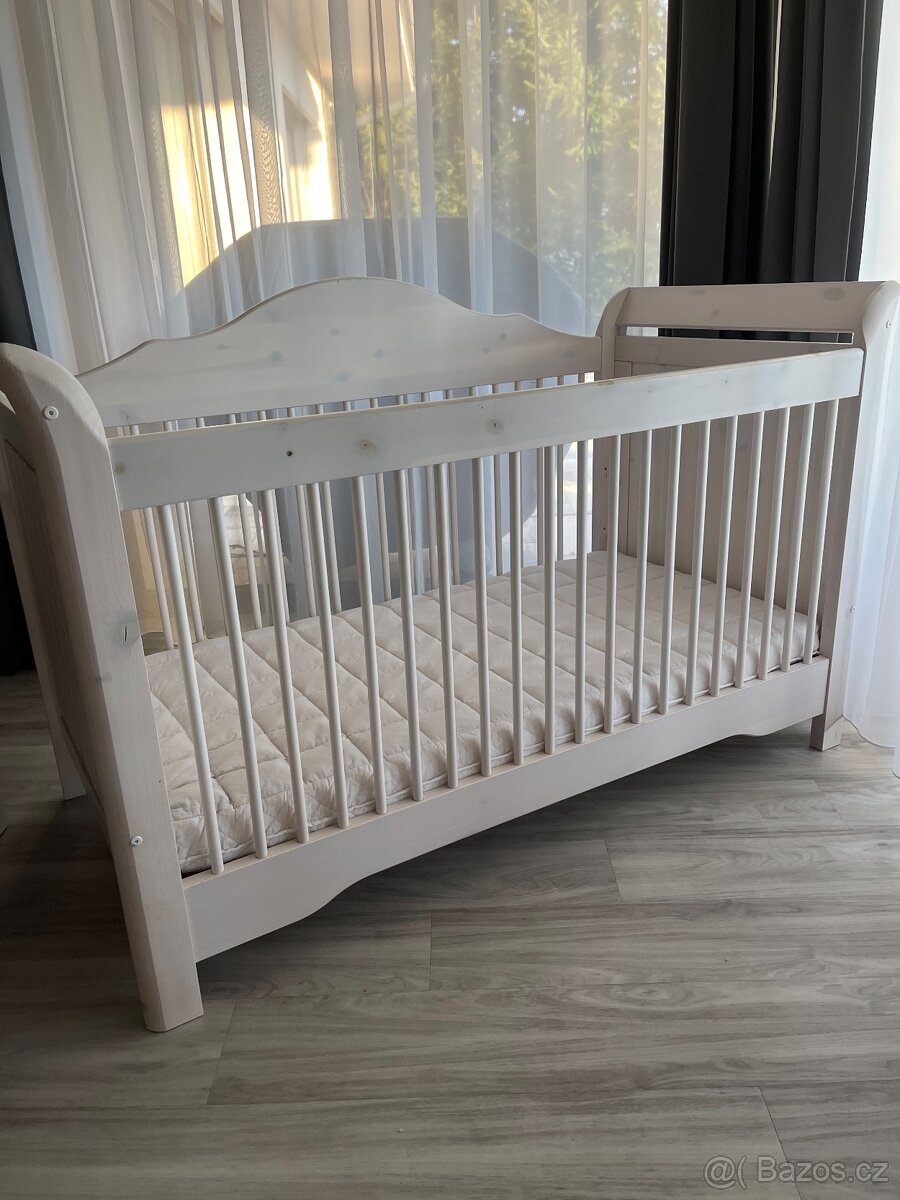 Set postýlky a přebalovací komody - 3