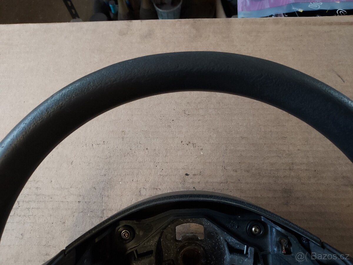 volant Peugeot 307 - 3