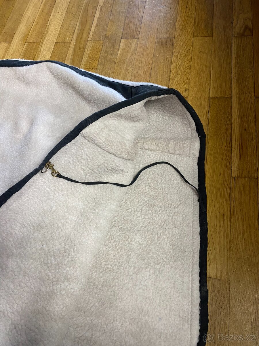 Deka 145 cm teplá odpocovací - 3