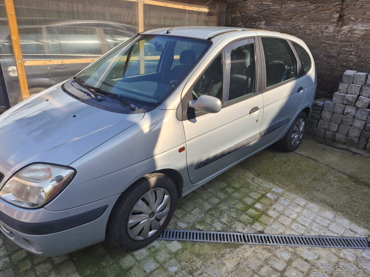 Renault Scenic - 3