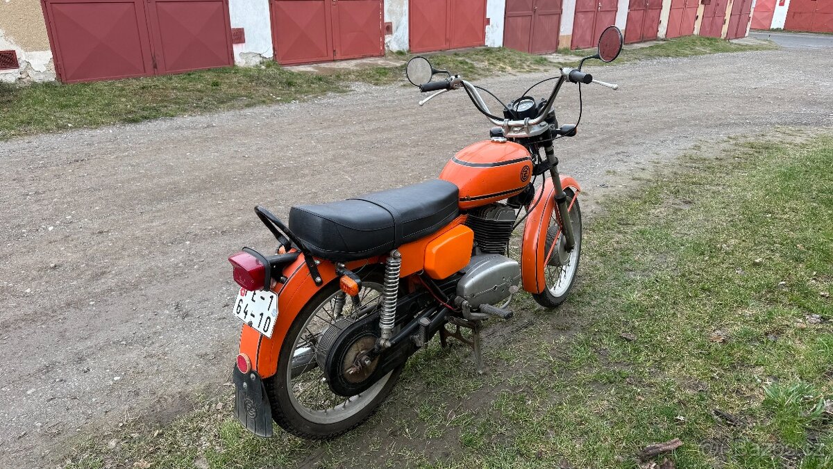 ČZ 175 477/7 Harlejka - 3