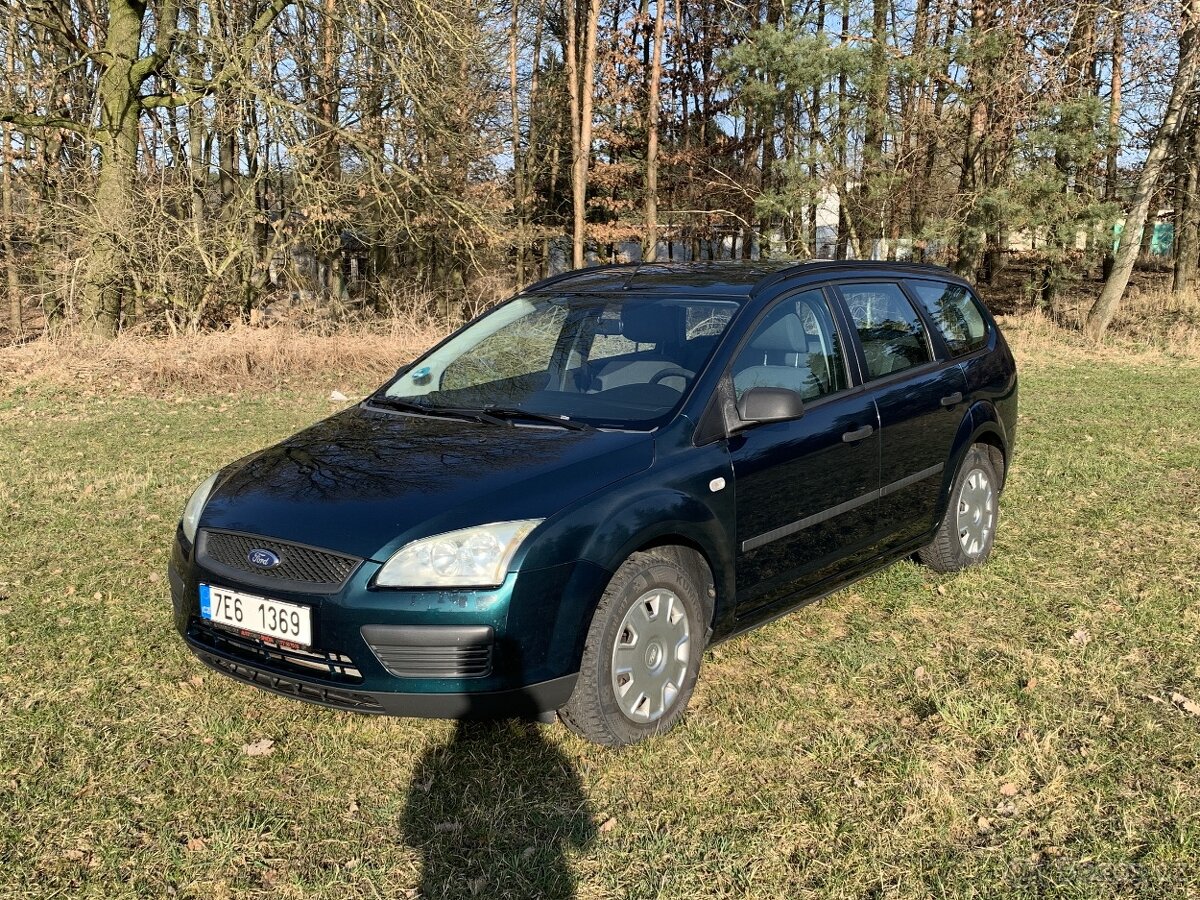 Ford Focus 1,6 74 kW - 3