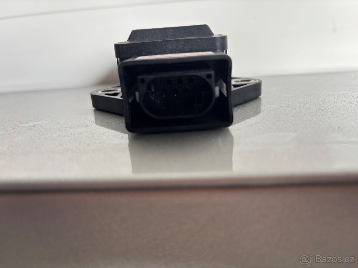 Snímač zrychlení Mercedes W639/W220 - 3