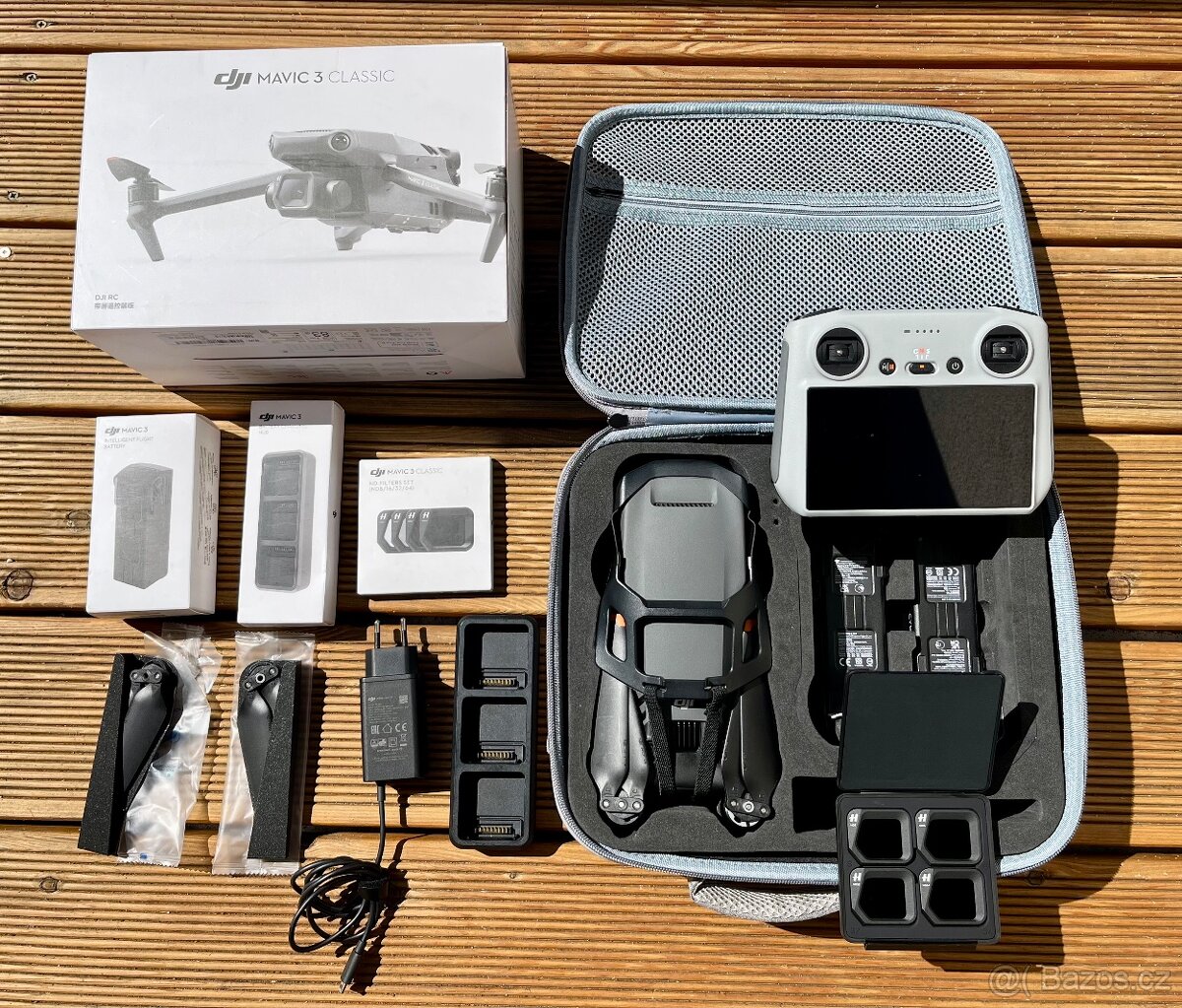DJI Mavic 3 Classic s DJI RC - 3