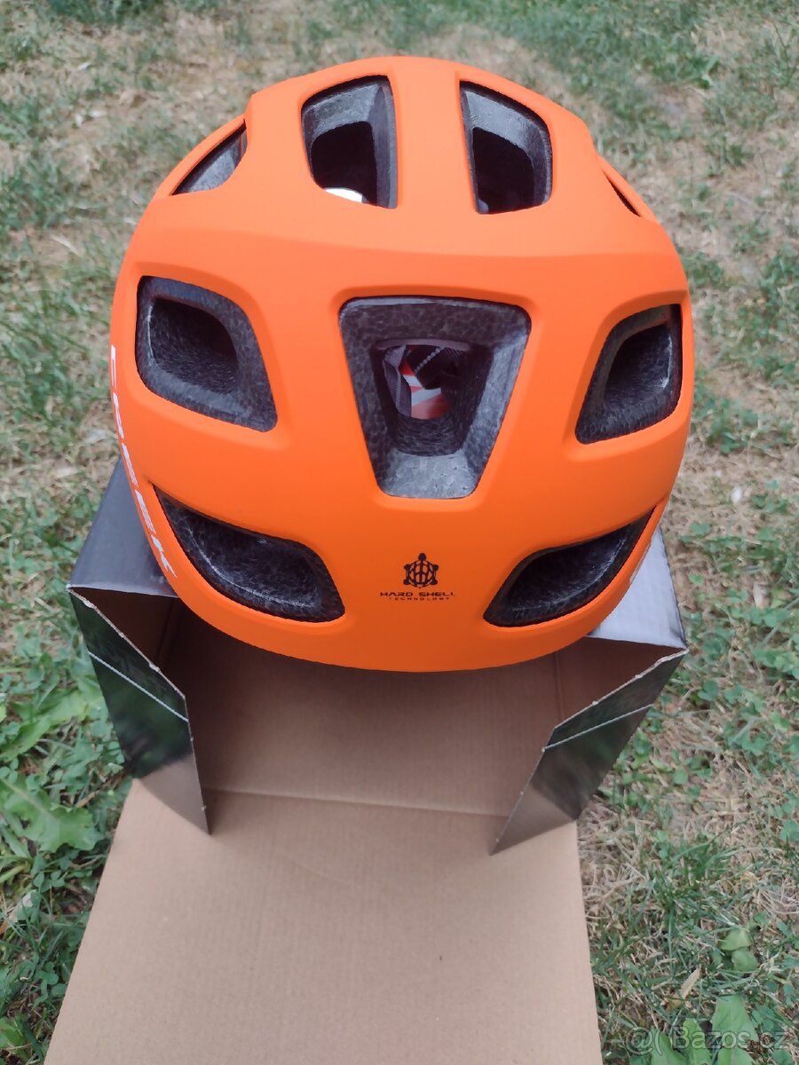 Helma Author Creek HST - 3