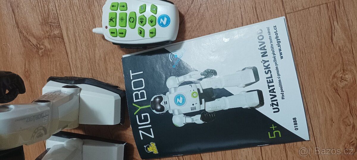 Roboti Artur a Zigybot - 3