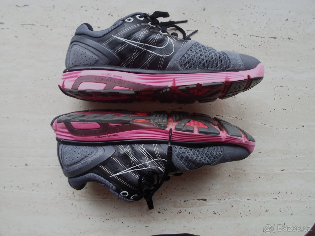 Černé růžové boty tenisky botasky Nike - 38 - 3