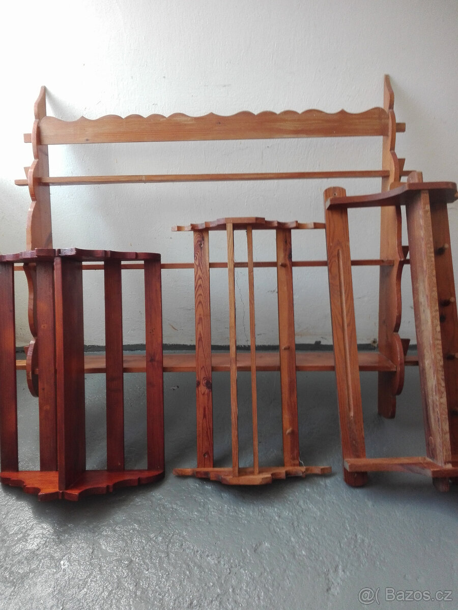 Police a poličky do kuchyně na zeď - 3