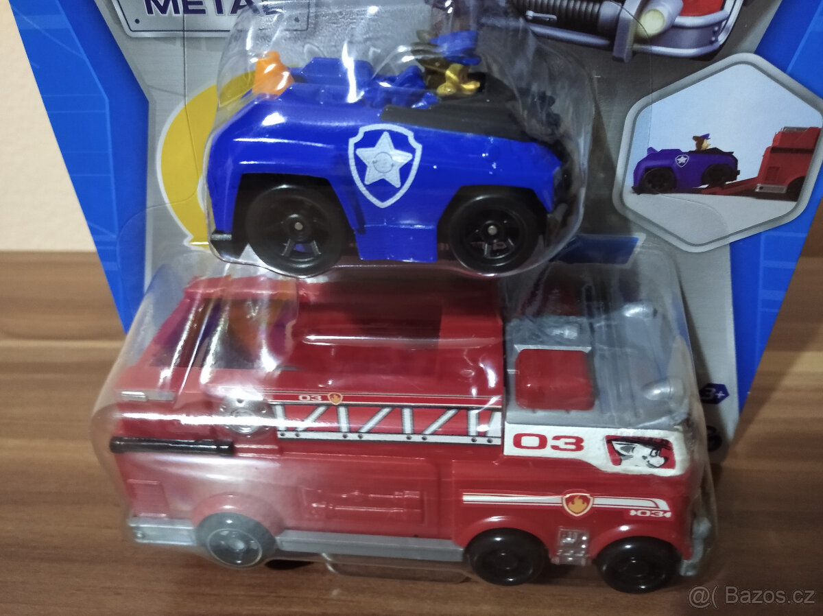 Paw Patrol hasičský vůz die-cast s autíčkem - 3