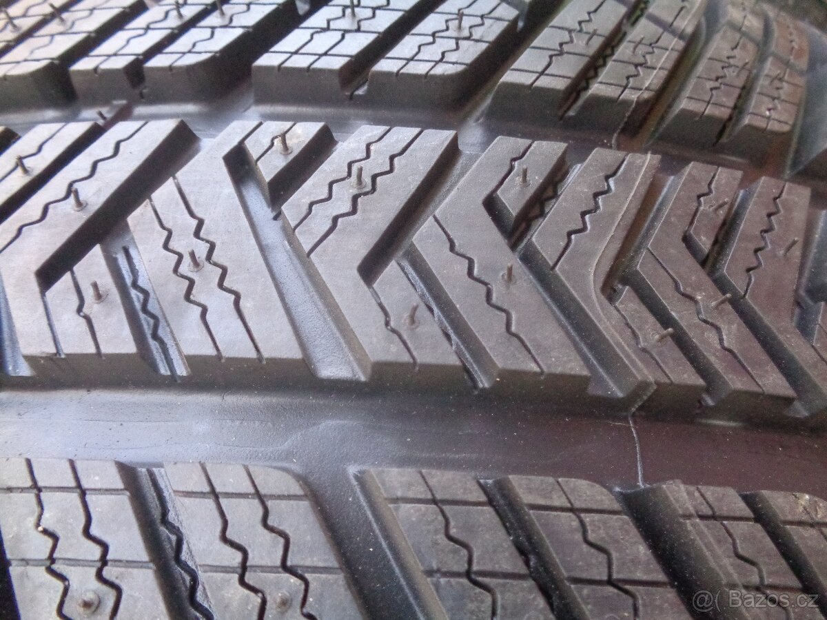 Zimní pneu 255/40/20 101V R20 Michelin - Nové - 3