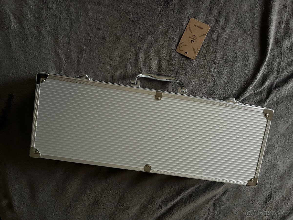 Sada grilovaciho naradi - 3