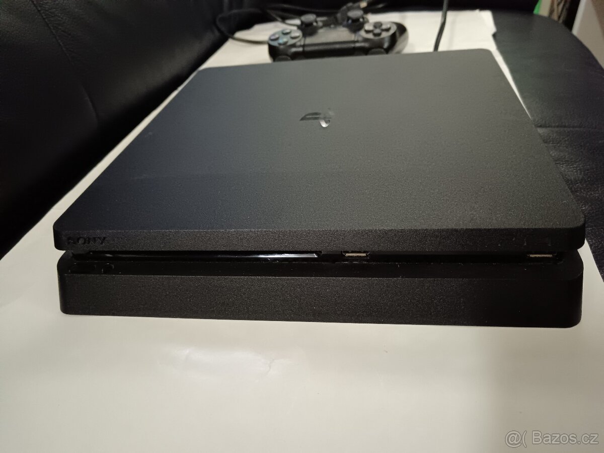Sony Playstation 4, originální ovladač, pěkný stav - 3