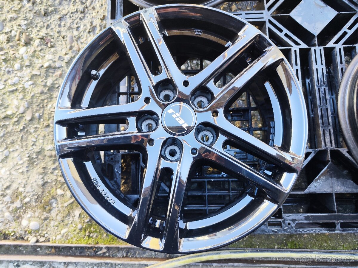 Alu sada =5x114,3 =R16= RIAL = NOVÉ - 3