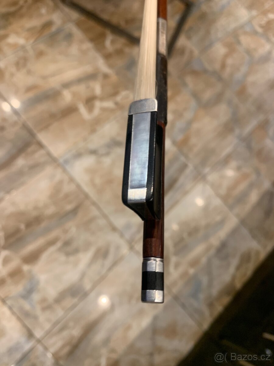 Houslovy smyčec H.R.PFRETZSCHNER - 3